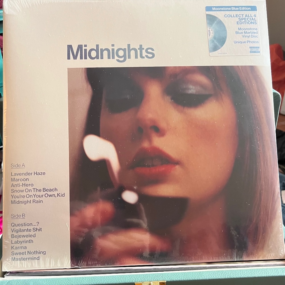 Taylor Swift Midnights: Moonstone Blue Edition